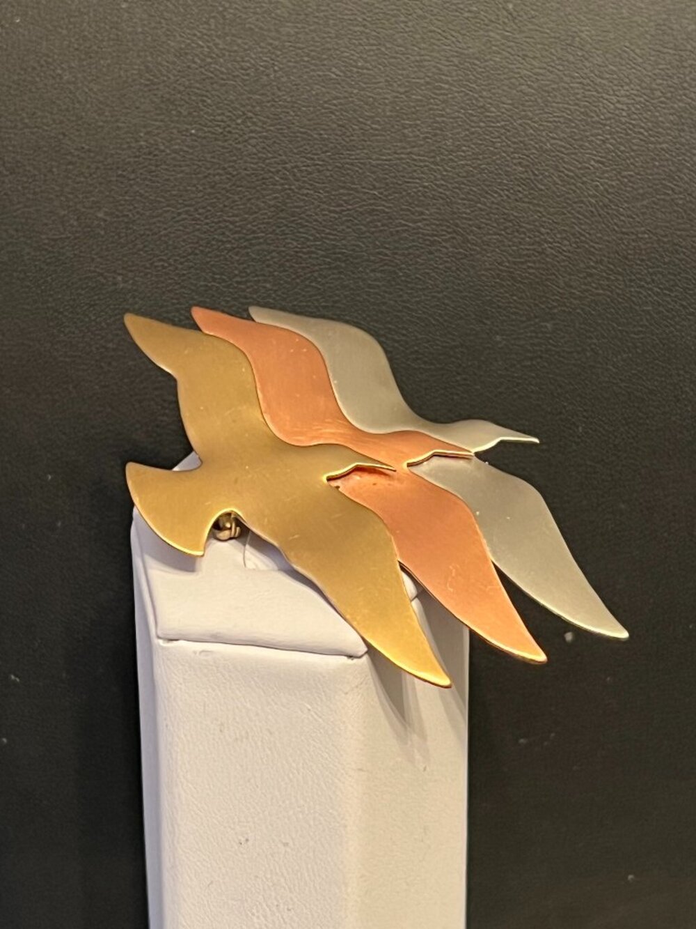 Trio of Metal Doves in Flight Brooch Pin (233)